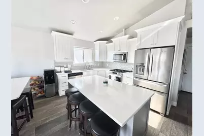 361 S Lookout Dr, Grantsville, UT 84029 - Photo 4