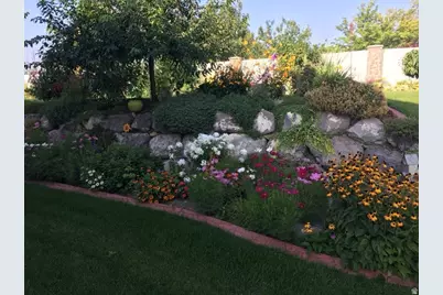 7562 S 4770 W, West Jordan, UT 84084 - Photo 32