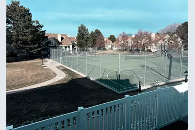 600 E Briarsprings Cir, Midvale, UT 84047 - Photo 34