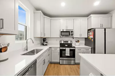 5227 W Reventon Dr #B201, South Jordan, UT 84009 - Photo 2