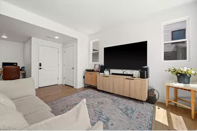 5227 W Reventon Dr #B201, South Jordan, UT 84009 - Photo 10