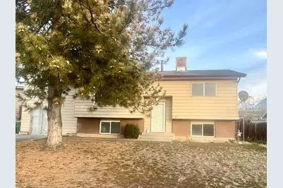 9443 S Electra St, Sandy, UT 84094 - Photo 4