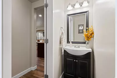 2476 N Sunset Vw, Lehi, UT 84043 - Photo 8