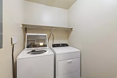 2476 N Sunset Vw, Lehi, UT 84043 - Photo 16