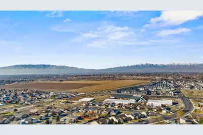 4552 W Windsor Cir N, Cedar Hills, UT 84062 - Photo 62