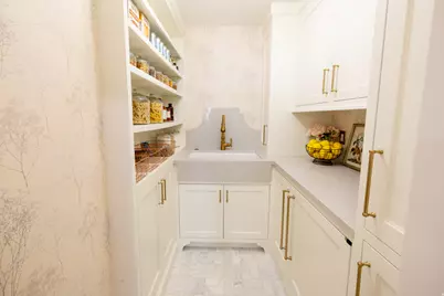 4605 S Ledgemont Dr E, Salt Lake City, UT 84124 - Photo 4