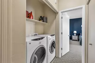 8427 S Ivy Gable W, West Jordan, UT 84081 - Photo 10