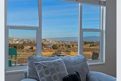 7246 W Juniper Tree Cv, Herriman, UT 84096 - Photo 18