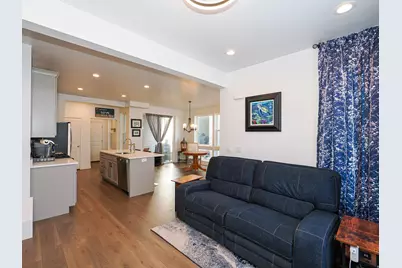 6661 W Meadow Grass Dr, South Jordan, UT 84009 - Photo 10