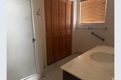 955 E Northcliffe Dr, Salt Lake City, UT 84103 - Photo 8