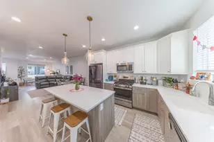 25 E Center, North Salt Lake, UT 84054 - Photo 2