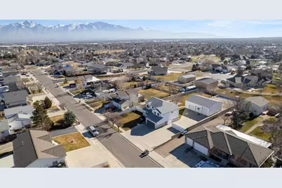 5339 West Legacy Hill Dr W, West Jordan, UT 84081 - Photo 6