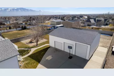 5339 West Legacy Hill Dr W, West Jordan, UT 84081 - Photo 12