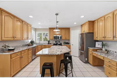 1261 N 2575 E, Layton, UT 84040 - Photo 10