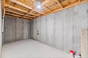 943 S 2150 W, Orem, UT 84058 - Photo 36