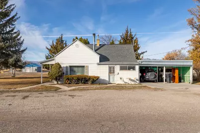 217 N 400 W, Mount Pleasant, UT 84647 - Photo 4