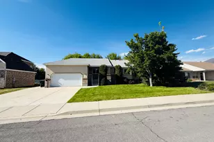 281 Winchester Dr, Springville, UT 84663 - Photo 2