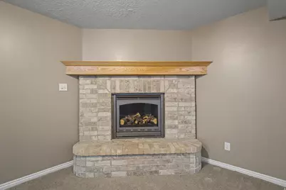 281 Winchester Dr, Springville, UT 84663 - Photo 8