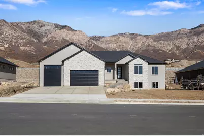 638 E Mountain Rd N, North Ogden, UT 84414 - Photo 2