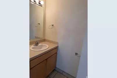 143 N Pingree Ave, Ogden, UT 84404 - Photo 10