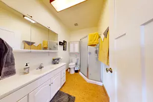 157 E 200 N, Price, UT 84501 - Photo 16