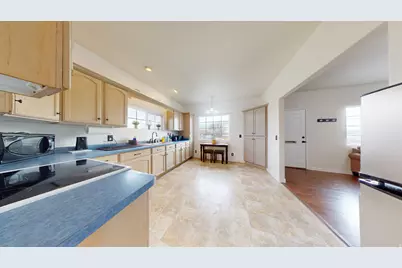 157 E 200 N, Price, UT 84501 - Photo 10