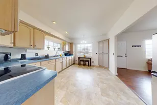 157 E 200 N, Price, UT 84501 - Photo 10