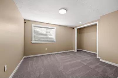 4749 S Dymock Cir, Taylorsville, UT 84129 - Photo 24