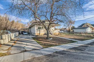 128 N Hale St W, Grantsville, UT 84029 - Photo 4