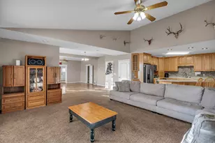 128 N Hale St W, Grantsville, UT 84029 - Photo 10