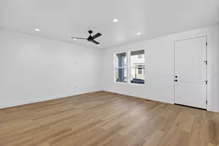 2838 W 2705 N, Plain City, UT 84404 - Photo 10