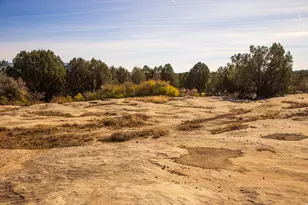 2591 S Desert Dr, Apple Valley, UT 84737 - Photo 28
