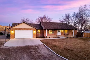 1736 N 1500 E, Vernal, UT 84078 - Photo 1