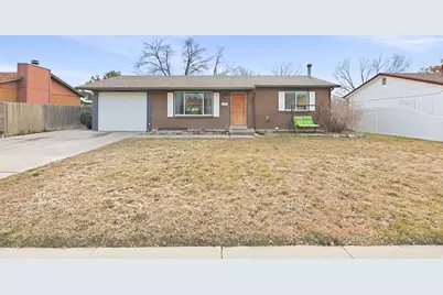 4331 W Sun Dr, Kearns, UT 84118 - Photo 1