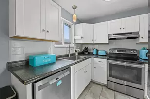 4331 W Sun Dr, Salt Lake City, UT 84118 - Photo 8