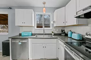 4331 W Sun Dr, Salt Lake City, UT 84118 - Photo 10