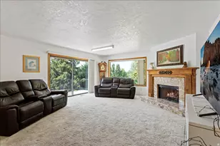 2391 Kays Creek Dr, Layton, UT 84040 - Photo 18