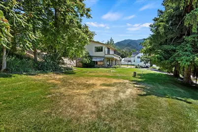 2391 Kays Creek Dr, Layton, UT 84040 - Photo 28