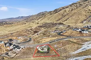 810 E Spring Parkway, Providence, UT 84332 - Photo 38