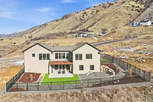 810 E Spring Parkway, Providence, UT 84332 - Photo 36