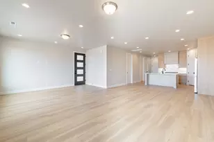 712 W Coast Line Pl, Saint George, UT 84790 - Photo 8