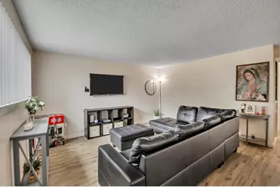 222 W Center St S, Midvale, UT 84047 - Photo 10