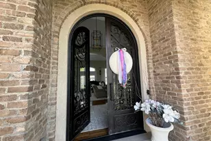 12095 S Milona Dr E, Draper, UT 84020 - Photo 2