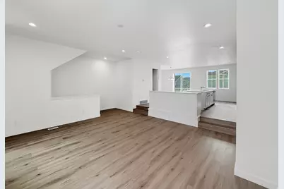 7061 W South Jordan Pkwy #389, South Jordan, UT 84009 - Photo 8