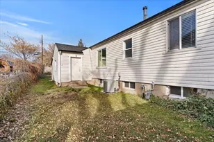 9 Colonial, Layton, UT 84041 - Photo 30