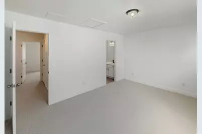 6889 W South Jordan Pkwy #330, South Jordan, UT 84009 - Photo 14