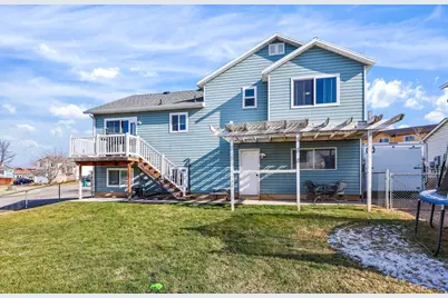 4297 S Westlake Dr W, Roy, UT 84067 - Photo 24