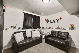 4297 S Westlake Dr W, Roy, UT 84067 - Photo 16