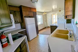 461 E 600 N, Price, UT 84501 - Photo 8