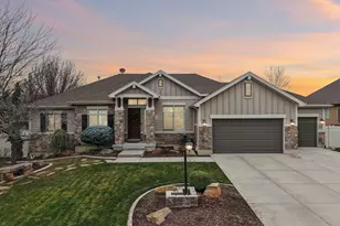 113 N Vista View Dr, Kaysville, UT 84037 - Photo 1